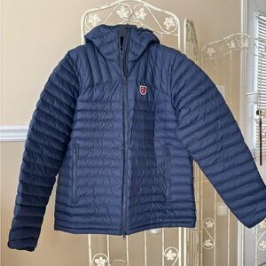 Fjallraven expedition latt hoodie puffer jacket